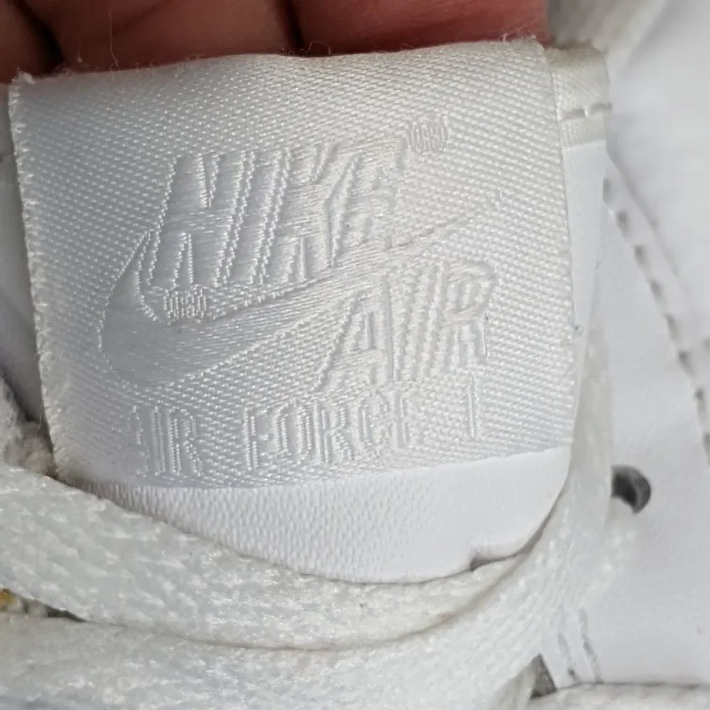 Nike Air Force 1 Sneakers